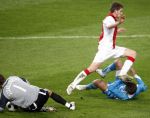 Amsterdam, 30 Januari 2008 Kompetitiewedstrijd AJAX-PSV, eindstand 0-2
Seizoen 2007/2008
Jan Vertonghen in duel met Danco Lazovic en Maarten Stekelenburg