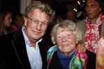 Naarden 1 april 2008
Het arsenaal van Jan en Monique des Bouvrie bestaat 15 jaar. Jan met moeder