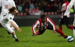 Eindhoven, 12 Maart 2008
UEFA 1/8 finale PSV-Tottenham Hotspur FC, eindstand 0-1
PSV wint na verlenging en straschoppen met 6-5 en gaat door naar de 1/4 Finale
Jefferson Farfan in duel met Jonathan Woodgate