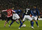 Eindhoven, 12 December 2007
Champions League wedstrijd PSV-Internationale Milan, eindstand 0-1 Seizoen 2007/2008
Jefferson Farfan in duel met Nelson Enrique Lopez Rivas