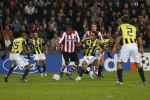 Eindhoven, 23 Oktober 2007
Champions League wedstrijd PSV-Fenerbahce, eindstand 0-0
Seizoen 2007/2008
Jefferson Farfan in duel met Deniz Baris