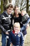 Kaatsheuvel 29 maart 2009
15 jarig bestaan van Princess in de efteling. Jeroen v d Boom met vriendin Dani en 2 zoons Daan en Luuk
Peter Smulders bv