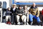 Serfaus 28 februari 2008
John v d Heuvel met zijn vrouw en kinderen op wintersport/ skivakantie.
Peter Smulders bv
