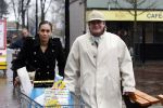Zandvoort 19 januari 2008
Johnny Kraaykamp jr boodschappen aan het doen met zijn nieuwe vriendin Peggy Reiziger.