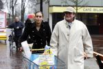 Zandvoort 19 januari 2008
Johnny Kraaykamp jr boodschappen aan het doen met zijn nieuwe vriendin Peggy Reiziger.