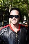 Amsterdam, 11 Mei 
Johnny de Mol met zijn nieuwe vriendin Elvira