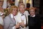 Utrecht 4 november 2007
Premiere Andre v Duin Revue met Ron Brandsteder in Beatrix theater. Andre met Joke Bruijs en Corrie v Gorp
Peter Smulders bv