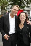 Amsterdam 9 september 2007
Modedshow Frans Molenaar in het Amstel Hotel met oa Kim Feenstra Micky Hoogendijk en Irene v d Laar. Joop Oonk met vrouw