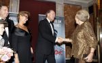 Amsterdam 5 oktober 2007
Premiere Ciske de Rat in Carre.  Koningin Beatrix met Joop en Janine v d Ende Erwin v Lambaart en Ciske de Rat