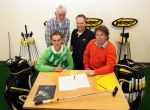 Eindhoven, 2 Mei 2008 
Contract ondertekening en Golfinstructie door Bart v d Wind en Aad v Osmet Golfpro Joost Luiten en vader/manager Nico Luiten
Foto Peter Smulders BV te Eindhoven
