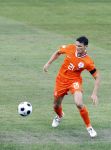 Basel 21 juni 2008
Kalid Boulahrouz tijdens de wedstrijd interland Nederland-Rusland (1/8 finale EK 2008 ), nadat enkele dagen zijn vrouw is bevallen van een baby die te vroeg was geboren en daardoor is overleden.
Het Nederlands elftal speelde met een rouwband