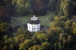 Lage Vuursche 30 augustus 2008
Kasteel Drakensteyn van koningin Beatrix is bijna klaar na de verbouwing.
Foto's gemaakt vanuit luchtballon