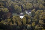 Lage Vuursche 30 augustus 2008
Kasteel Drakensteyn van koningin Beatrix is bijna klaar na de verbouwing.
Foto's gemaakt vanuit luchtballon