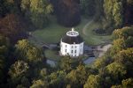 Lage Vuursche 30 augustus 2008
Kasteel Drakensteyn van koningin Beatrix is bijna klaar na de verbouwing.
Foto's gemaakt vanuit luchtballon