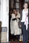 Amsterdam 24 maart 2008
Kate Moss met haar nieuwe vriend Jamie Hince bij het Amstel Hotel.
Peter Smulders bv