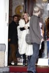 Amsterdam 24 maart 2008
Kate Moss met haar nieuwe vriend Jamie Hince bij het Amstel Hotel.
Peter Smulders bv