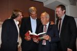 Eindhoven, 13 April 2008
Uitreiking boek PSV 1988 geschreven door Jeroen v d Berk (R ) Uitgever Jack v d Vliert ( van Uitgeverij de Boekenmaker ) Harry v Raaij en Kees Ploegsma