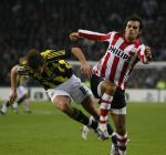 Eindhoven, 23 Oktober 2007
Champions League wedstrijd PSV-Fenerbahce, eindstand 0-0
Seizoen 2007/2008
Kenneth Perezin duel met Bilgin Ali