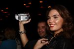 Amsterdam 29 januari 2009
Kim Feenstra bij elle style award met videocamera.
Peter Smulders bv