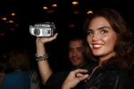 Amsterdam 29 januari 2009
Kim Feenstra bij elle style award met videocamera.
Peter Smulders bv