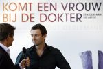 Amsterdam 23 april 2009
Persconferentie ivm de film er komt een vrouw bij de dokter naar het boek van Kluun bij het Hilton. Reinout Oerlemans gaat het regisseren en Anna Drijver Carice v Houten en Barry Atsma gaan de hoofdrollen spelen. Rene Mioch
Peter Smulders bv