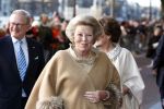 Amsterdam 1 februari 2008
Koningin Beatrix en Prinses Margriet vieren hun 65e en 70e verjaardag in Carre. Pieter v Vollenhoven Prins Willem Alexander Prinses Maxima Prins Constantijn Laurentien Friso Mabel Wisse Smit Prin ses Christina Prinses Irene Prins Hugo carlos Carlos Margarita met vriend , Carolina Jaime, Prins Maurits Marilene Bernhard met zwangere Annette Floris Aimee Prins Pieter Christiaan en Anita.