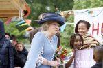 Amsterdam 9 mei 2009
Koningin Beatrix bezoekt de wijk de bijlmer ivm kunst die daar geplaatst is.
Peter Smulders bv