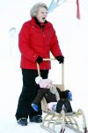 Lech 10 februari 2008
Fotosessie Koninklijke familie. Aanwezig waren Koningin Beatrix Maxima Prins Willem Alexander Amalai Alexia Ariane Prins Constantijn Prinses Laurentien Eloise Claus Cazimir en Elenore.
Peter Smulders bv