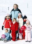 Lech 16 februari 2009
Fotosessie met de koninklijke familie in Oberlech. Koningin Beatrix Prins Willem Alexander Prinses Maxima Amalia Alexia Ariane Prins Constantijn Prins es Laurentien Claus Cazimir Eloise en  Leonore.
Peter Smulders bv