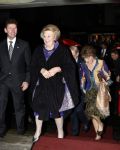 Apeldoorn 19 januari 2008
Prinses Margriet Pieter v Vollenhoven Prins Maurits Prinses Marilene Prins Bernhard jr  een zwangere Prinses Annette Prins Pieter Christiaan Prinses Anita Prins Floris Prinses Aimee Koningin Beatrix Prins Constantijn Prinses Laurentien Prins Friso Prinses Maebel Wisse Smit Prins Carlos en Prinses carolien bij voorstelling in Theater tbv vefrjaardag prinses Margriet.