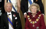 Den Haag 21 april 2009
Staatsbezoek van Koning Carl Gustav en koningin Silvia aan Nederland. Prinses Maxima Koningin Beatrix Prins Willem Alexander Pieter v Vollenhoven en prinses Margriet.
Peter Smulders bv