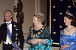 Den Haag 22 april 2009
Diner met de koninklijke familie van zweden en nederland. Aanwezig waren Prinses Maxima Koningin Beatrix Prins Willem Alexander Prinses Margriet Koning Carl Gustav en Koningin Silvia.
Peter Smulders bv