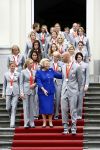 Den Haag 27 augustus 2008
De Olympische medaille winnaars van Peking op het bordes bij Koningin Beatrix. Aanwezig oa Anky v Grunsven Maarten v d Weijden Inge Dekker Marianne Vos Naomi v As Fatima de Moreiro Melo, anky v Grunsven Deborah Gravenstijn...
Peter Smulders bv