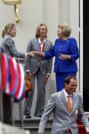Den Haag 27 augustus 2008
De Olympische medaille winnaars van Peking op het bordes bij Koningin Beatrix. Aanwezig oa Anky v Grunsven Maarten v d Weijden Inge Dekker Marianne Vos Naomi v As Fatima de Moreiro Melo, anky v Grunsven Deborah Gravenstijn...
Peter Smulders bv