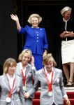 Den Haag 27 augustus 2008
De Olympische medaille winnaars van Peking op het bordes bij Koningin Beatrix. Aanwezig oa Anky v Grunsven Maarten v d Weijden Inge Dekker Marianne Vos Naomi v As Fatima de Moreiro Melo, anky v Grunsven Deborah Gravenstijn...
Peter Smulders bv