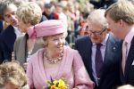 Makkum en Franeker30 april 2008
Koninginnedag 2008 met Koningin Beatrix Prins Willem Alexander Friso Constantijn Maurits Floris Pieter Christiaan Pieter v Vollenhoven en de prinsessen Maxima Laurentien Mabel Aimee Anita Margriet en Marilene.
Peter Smulders bv