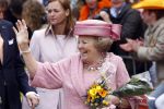 Makkum en Franeker30 april 2008
Koninginnedag 2008 met Koningin Beatrix Prins Willem Alexander Friso Constantijn Maurits Floris Pieter Christiaan Pieter v Vollenhoven en de prinsessen Maxima Laurentien Mabel Aimee Anita Margriet en Marilene.
Peter Smulders bv