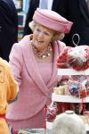 Makkum en Franeker30 april 2008
Koninginnedag 2008 met Koningin Beatrix Prins Willem Alexander Friso Constantijn Maurits Floris Pieter Christiaan Pieter v Vollenhoven en de prinsessen Maxima Laurentien Mabel Aimee Anita Margriet en Marilene.
Peter Smulders bv