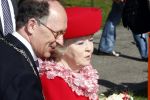 Apeldoorn 30 april 2009
Koninginnedag 2009 in apeldoorn met Koningin Beatrix Pieter v Vollenhoven Prinses Margriet Maxima Prins Willem Alexander Prins Constantijn Prinses Laurentien Prinses Mabel Prins Friso Prins Maurits Prinses Marilene Prins Pieter Christiaan Prinses Anita Prins Floris een zwangere Prinses Aimee en Prinses Annette. s middags probeerde een dwaas een aanslag te plegen op de koninklijke familie waarbij meerdere doden vielen.
Peter Smulders bv