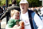 Apeldoorn 30 april 2009
Koninginnedag in Apeldoorn. Een man pleegt een aanslag met zijn auto waarbij meerdere mensen gedood worden. De koninklijke familie was het doelwit maar bleef ongedeerd bij ongeluk.
Peter Smulders bv