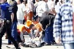Apeldoorn 30 april 2009
Koninginnedag in Apeldoorn. Een man pleegt een aanslag met zijn auto waarbij meerdere mensen gedood worden. De koninklijke familie was het doelwit maar bleef ongedeerd bij ongeluk.
Peter Smulders bv