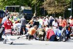 Apeldoorn 30 april 2009
Koninginnedag in Apeldoorn. Een man pleegt een aanslag met zijn auto waarbij meerdere mensen gedood worden. De koninklijke familie was het doelwit maar bleef ongedeerd bij ongeluk.
Peter Smulders bv