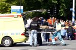 Apeldoorn 30 april 2009
Koninginnedag in Apeldoorn. Een man pleegt een aanslag met zijn auto waarbij meerdere mensen gedood worden. De koninklijke familie was het doelwit maar bleef ongedeerd bij ongeluk.
Peter Smulders bv
