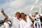 Amsterdam 2 augustus 2003
edwin smulders
gay parade door de amsterdamse grachten.
estelle gullit , Christine Kroonenberg en Leco v Zadelhoff
Bart Ettekoven
ellemieke vermolen en yorinde moll