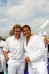 Amsterdam 2 augustus 2003
edwin smulders
gay parade door de amsterdamse grachten.
estelle gullit , Christine Kroonenberg en Leco v Zadelhoff
Bart Ettekoven
ellemieke vermolen en yorinde moll