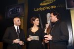 Amsterdam 21 april 2008
Presentatie van Samsung Ladyphone in het amstel hotel. Kristina Bazilovic Paul Wilkens en Leco v Zadelhoff
Peter Smulders bv