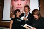 Amsterdam 27 oktober 2004
Presentatie boek van Leco v Zadelhoff.
Leco en Angela Groothuizen 
Peter Smulders bv
