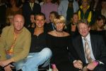 Amsterdam 29 november 2002
Modeshow orange babies in passagiers terminal
Leco Zadelhoff met vriend