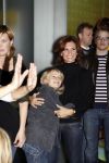 Amsterdam 6 oktober 2007
Leontine Marco Jada Senna en Luca Borsato bij de premiere van de Kabouter Plop film in de amsterdam arena Pathe.
