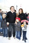 Amsterdam 6 oktober 2007
Leontine Marco Jada Senna en Luca Borsato bij de premiere van de Kabouter Plop film in de amsterdam arena Pathe.